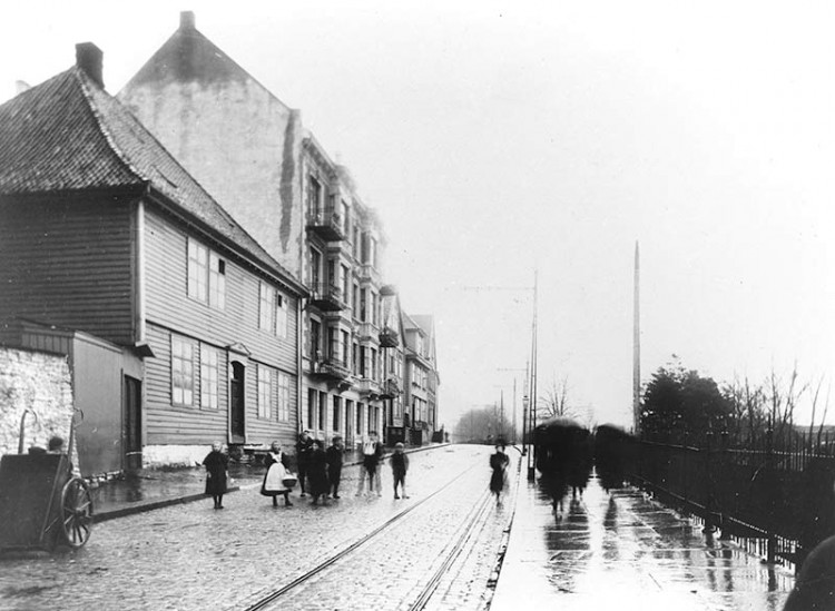 Rosenbergs asylum in Bergen, photographer unknown. From University of Bergens image collections (ubb-bros-04751).