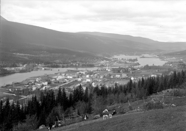 Trysil sentrum, 1920-tallet. Foto: Jacob J. Engerdal/ Anno Trysil museum