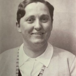 Laura Thoma Madeleine Marti.